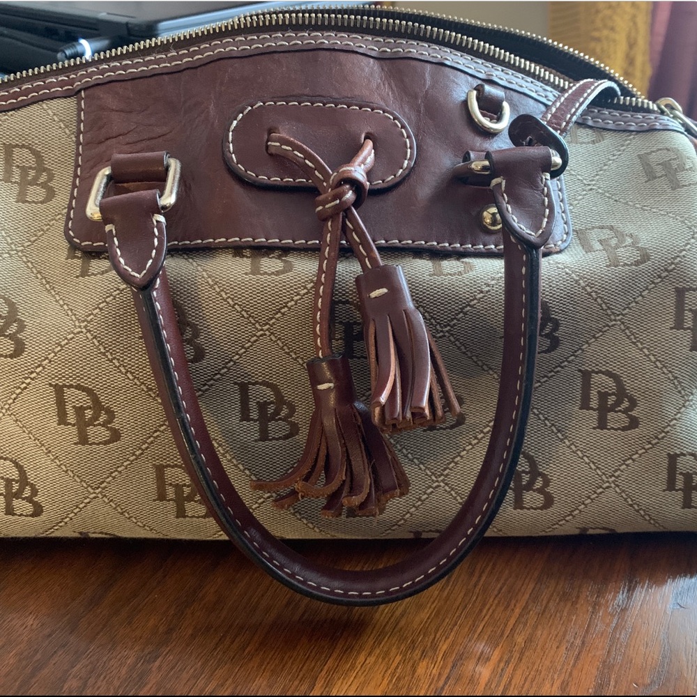 Dooney & Bourke Handbag